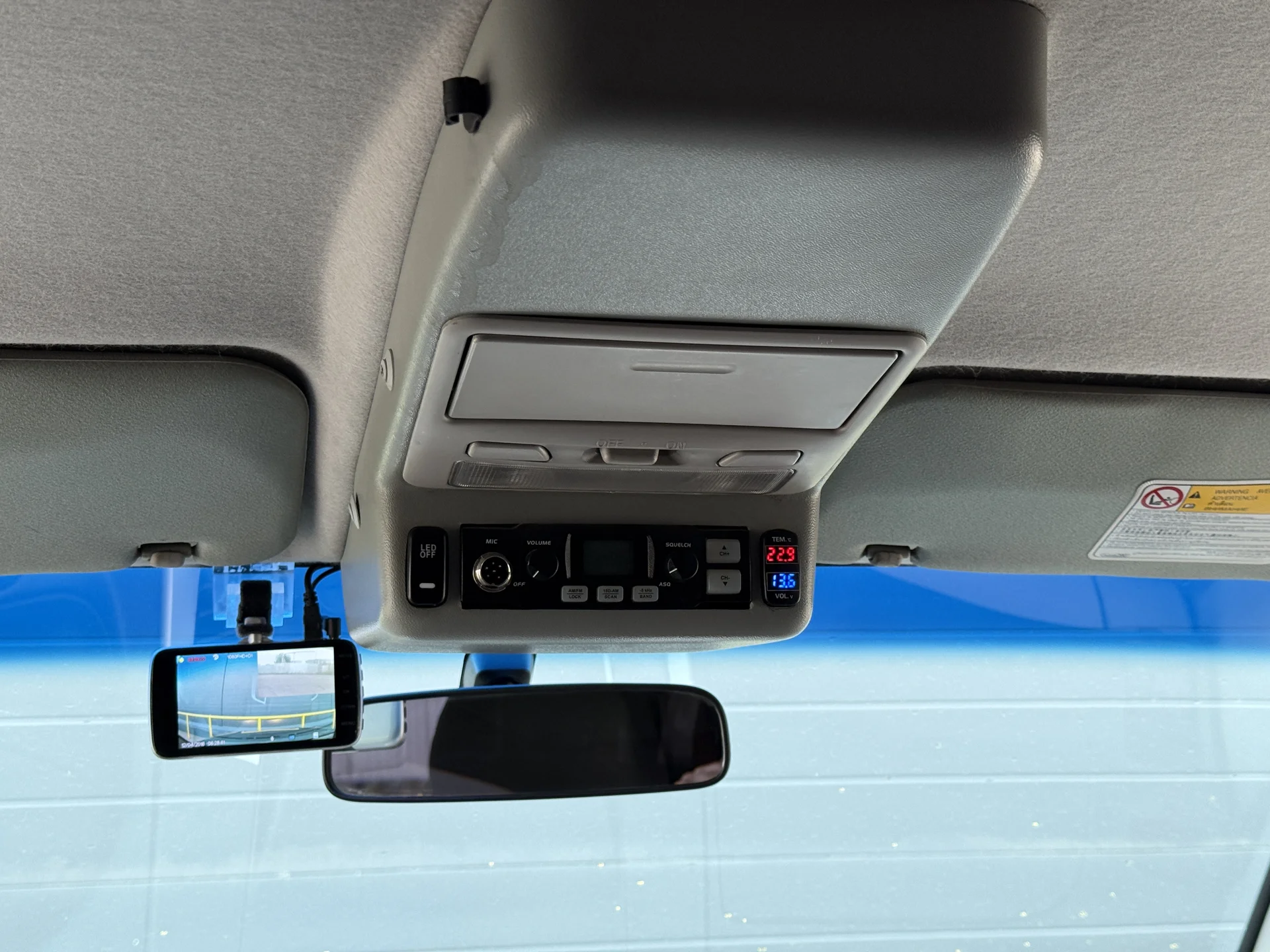 Mitsubishi L200 2012 - миниатюра 8