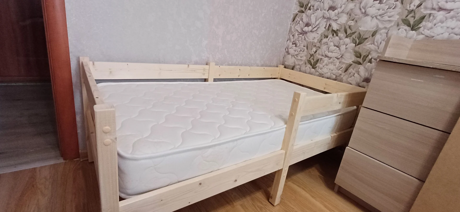 Кровать детская - миниатюра 4