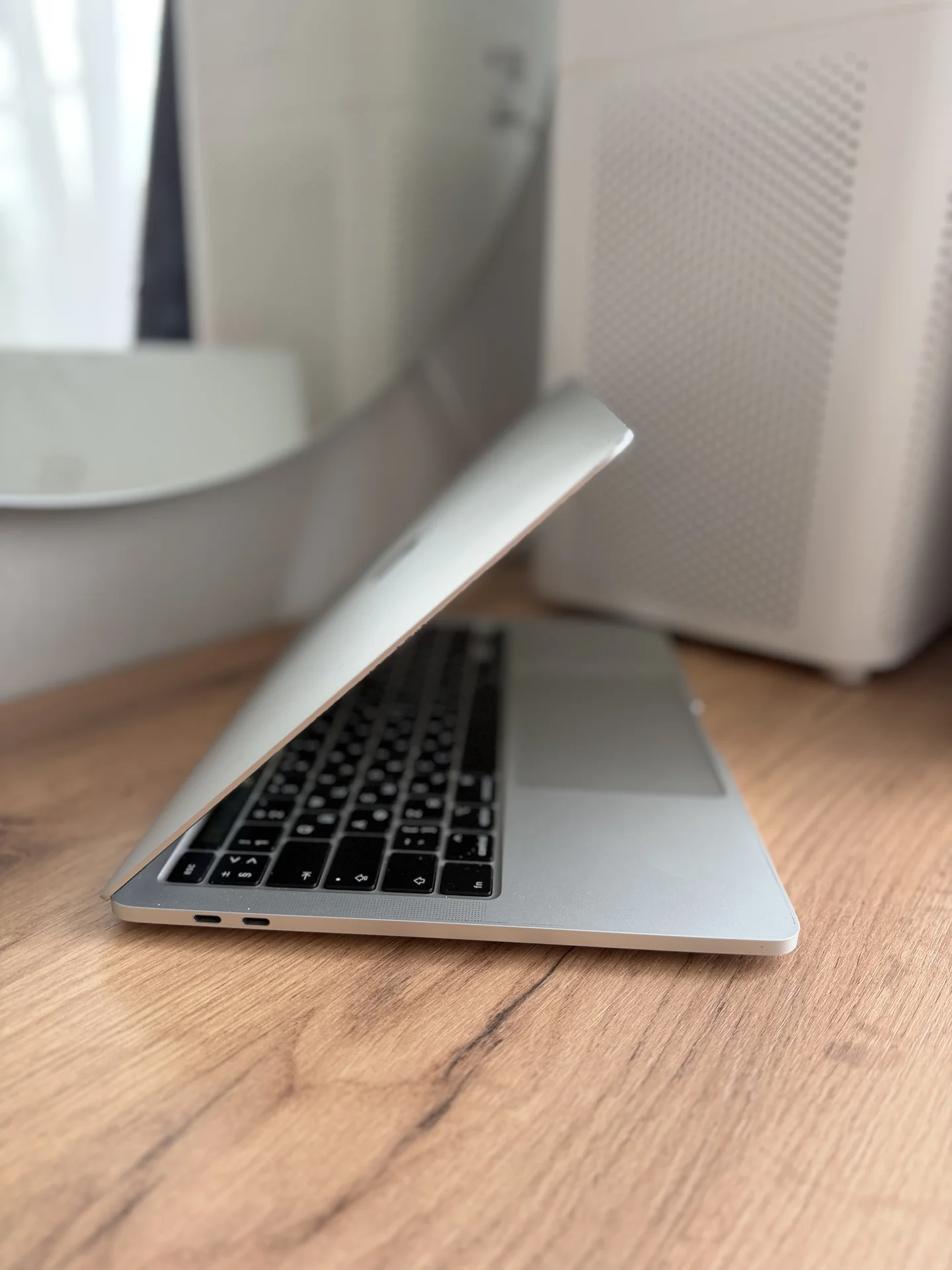 MacBook Pro 13 2020 - миниатюра 6