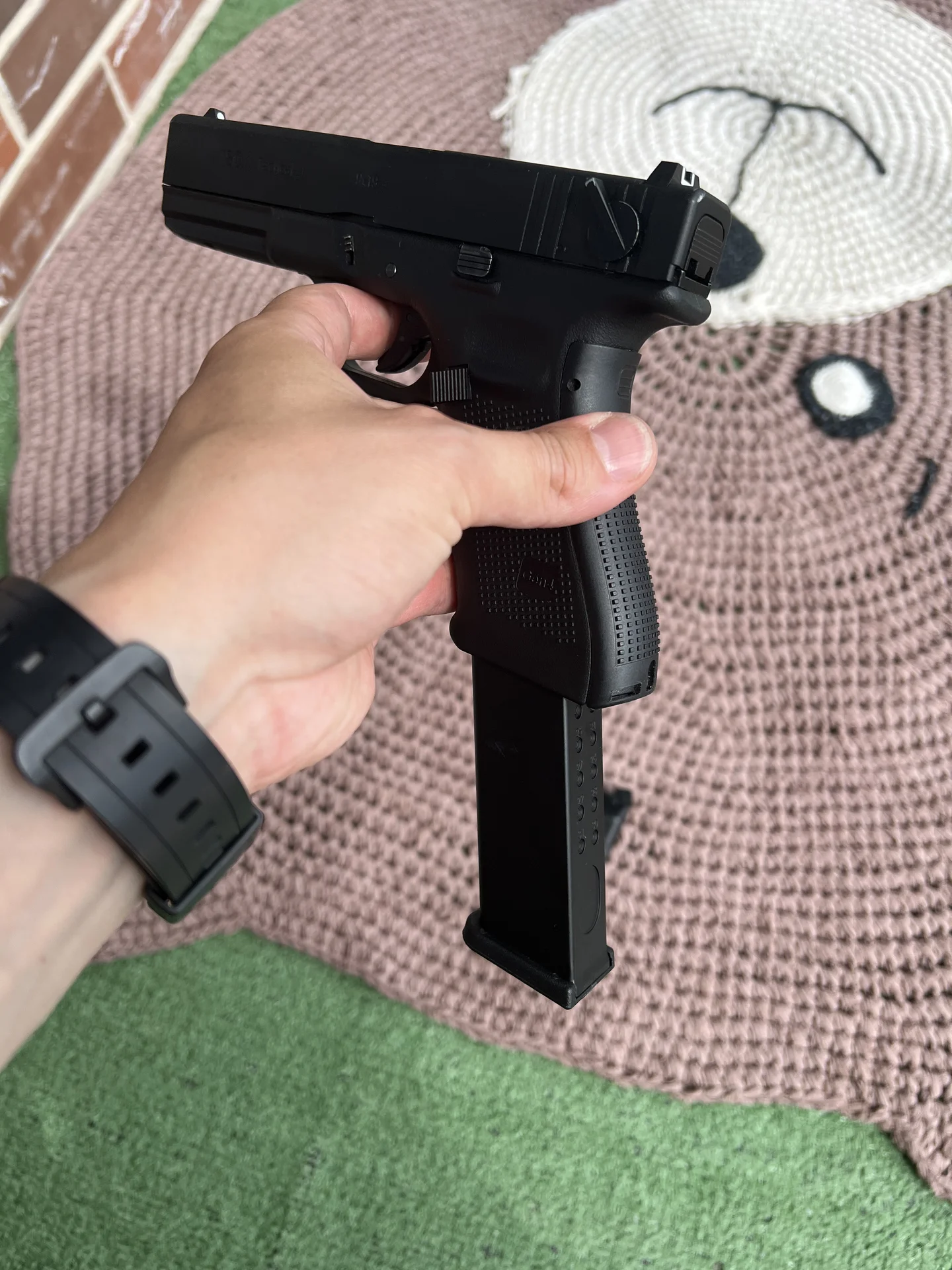 страйкбольный Glock 18c - миниатюра 2