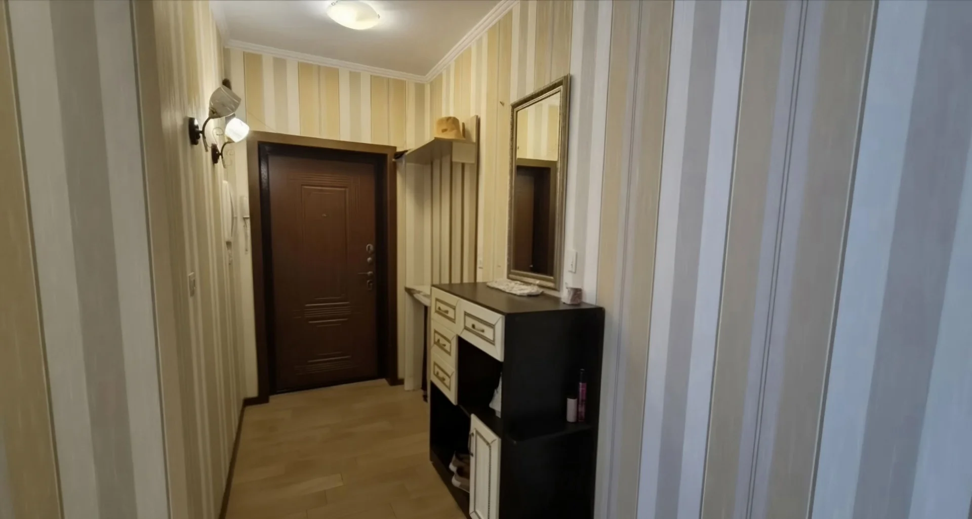 2х комнатная квартира ЖК Акварель, Геленджик - миниатюра 2