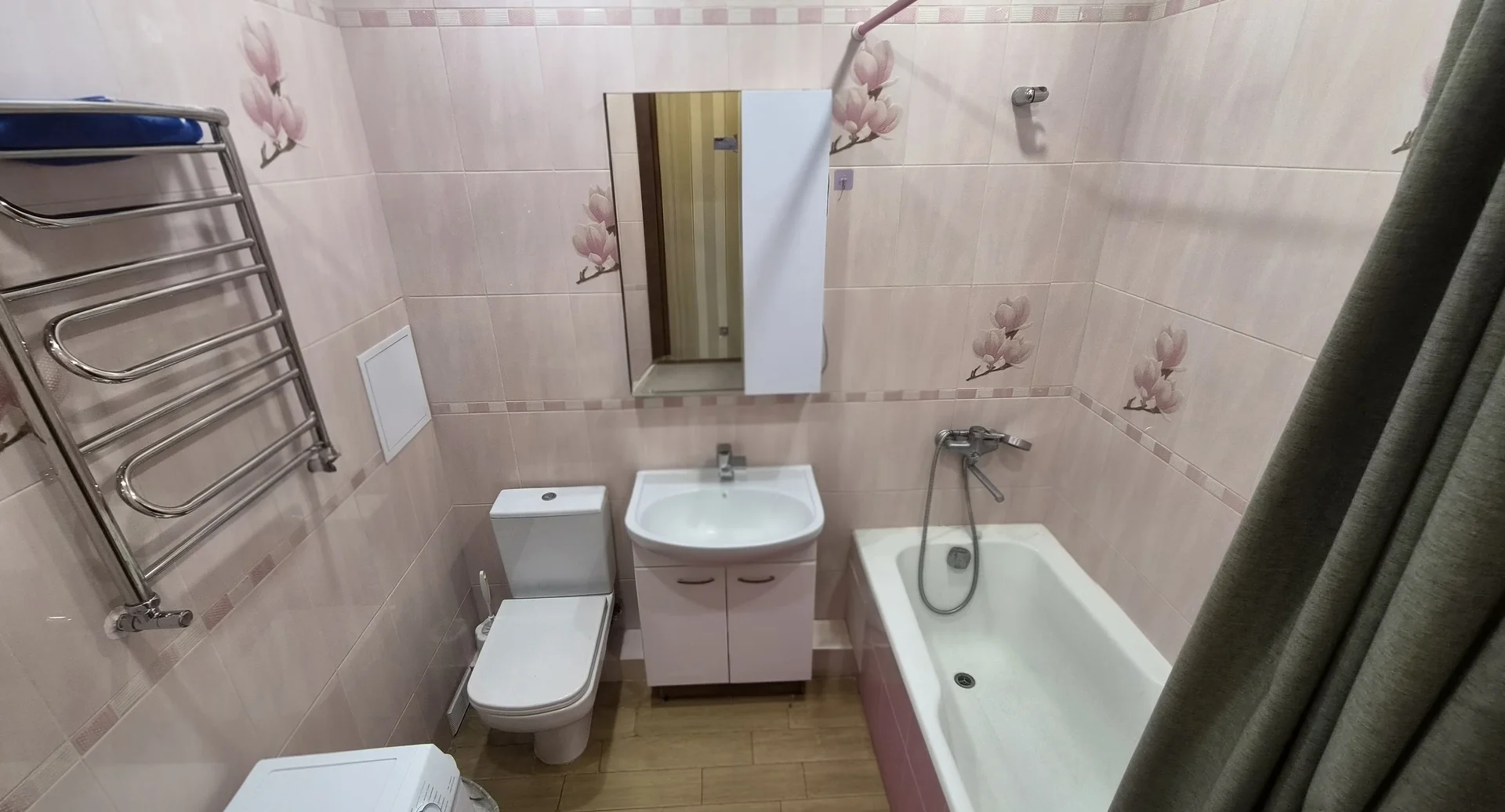 2х комнатная квартира ЖК Акварель, Геленджик - миниатюра 7