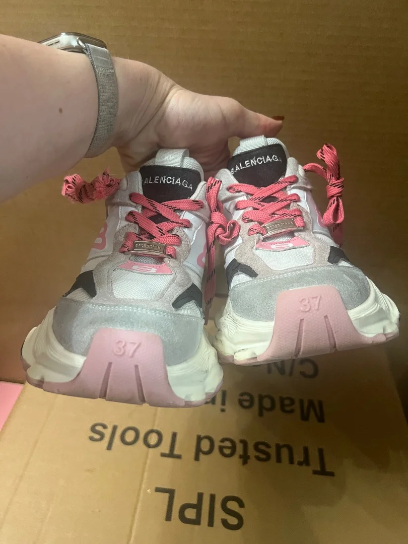 Кроссовки Balenciaga 37 размер сильно б/у - миниатюра 4
