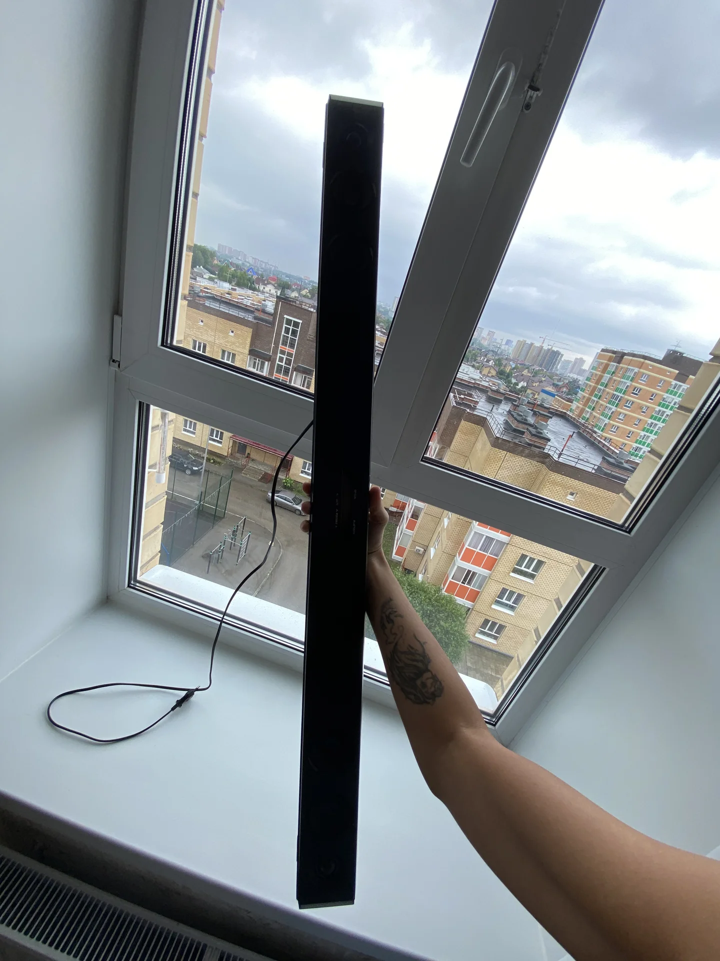 Саундбар LG SQC2 без сабвуфера - миниатюра 6