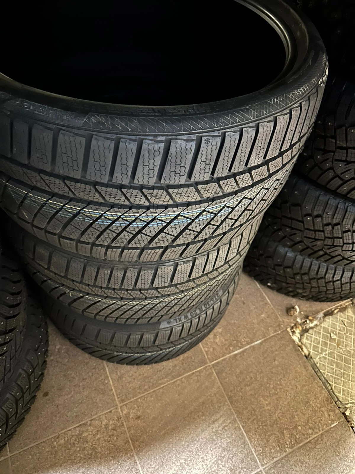 Continental WinterContact TS 850 P 275/30 R20 97W - миниатюра 3