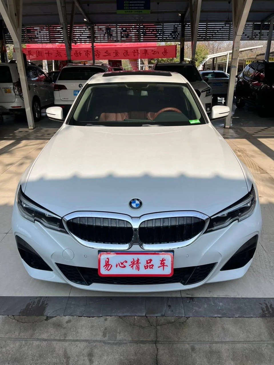 BMW 3 - изображение 1