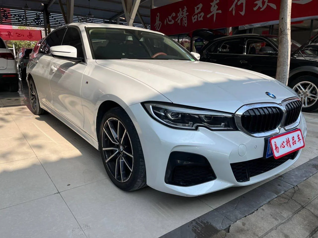 BMW 3 - миниатюра 2