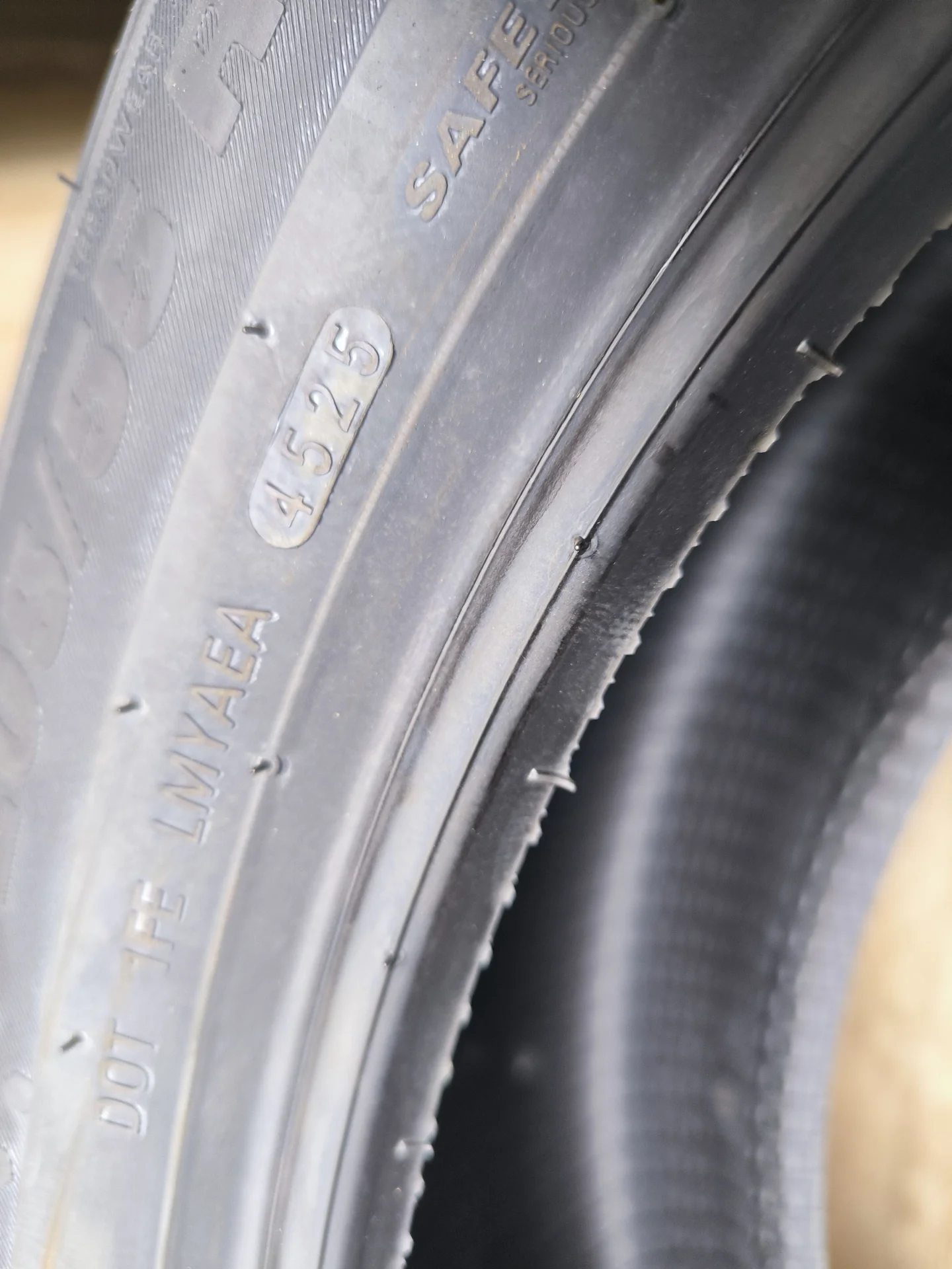 Шины r16 205/55 летние kumho - миниатюра 2