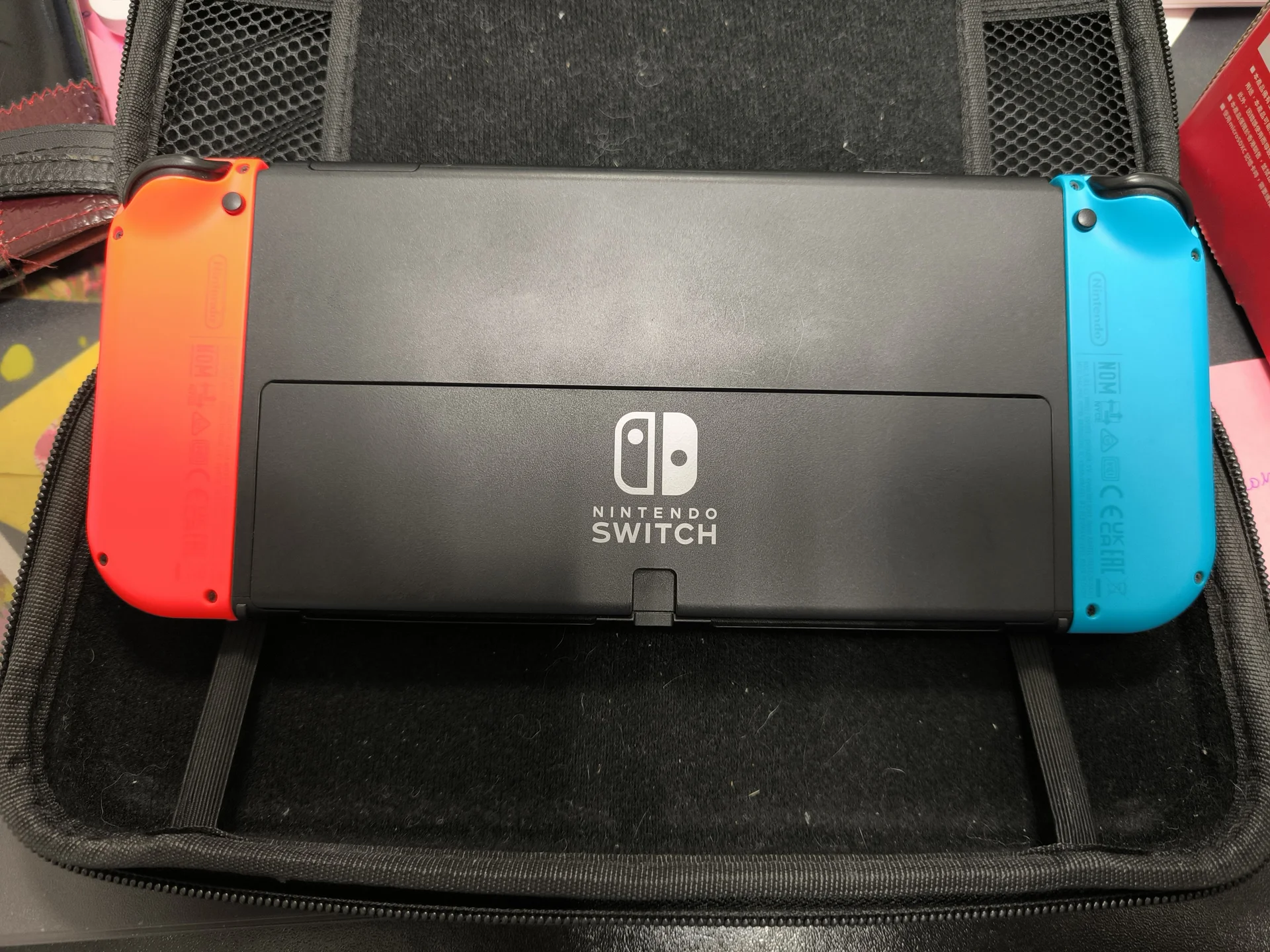 Nintendo Switch OLED - миниатюра 4