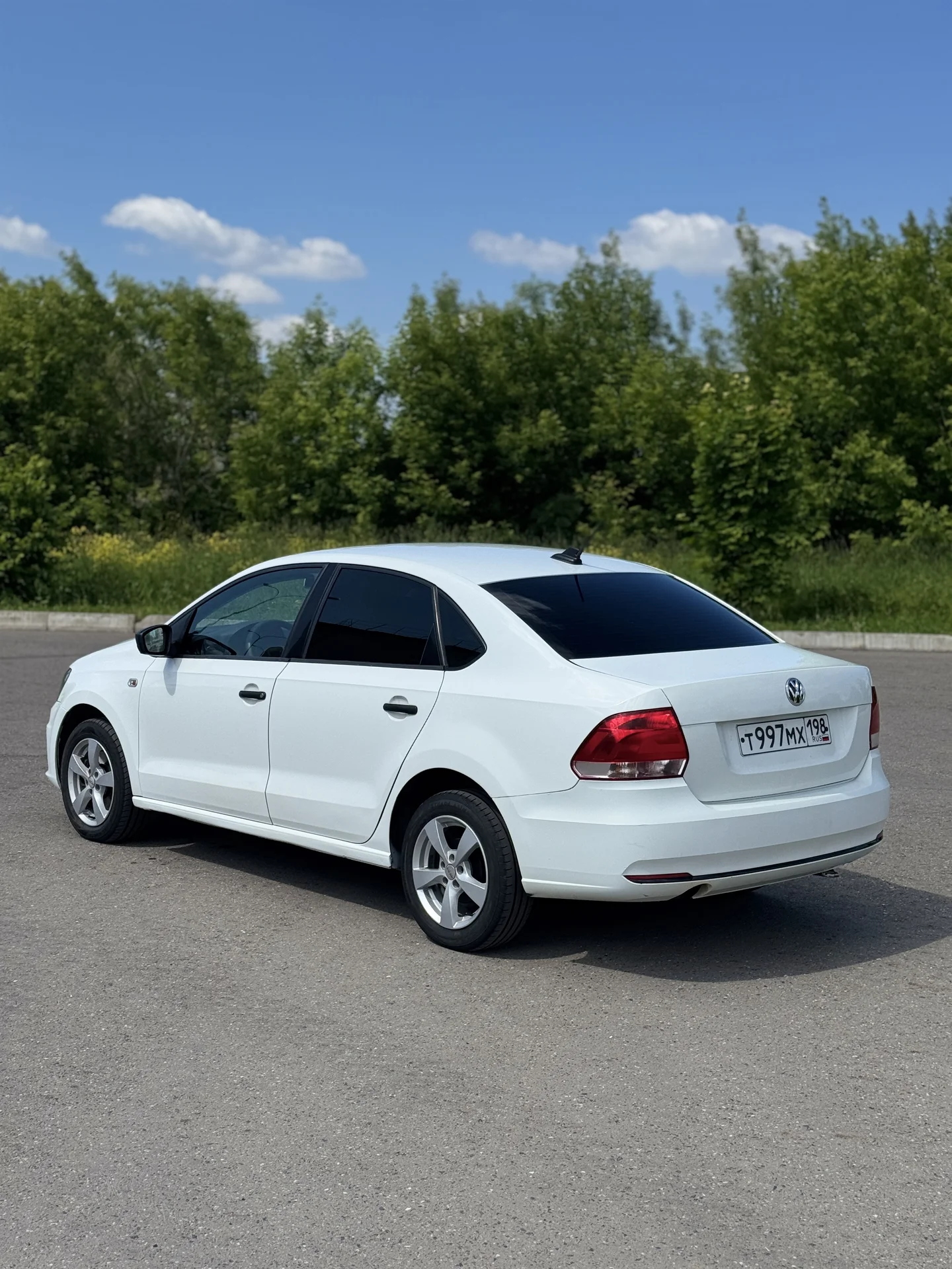 Volkswagen Polo - миниатюра 11