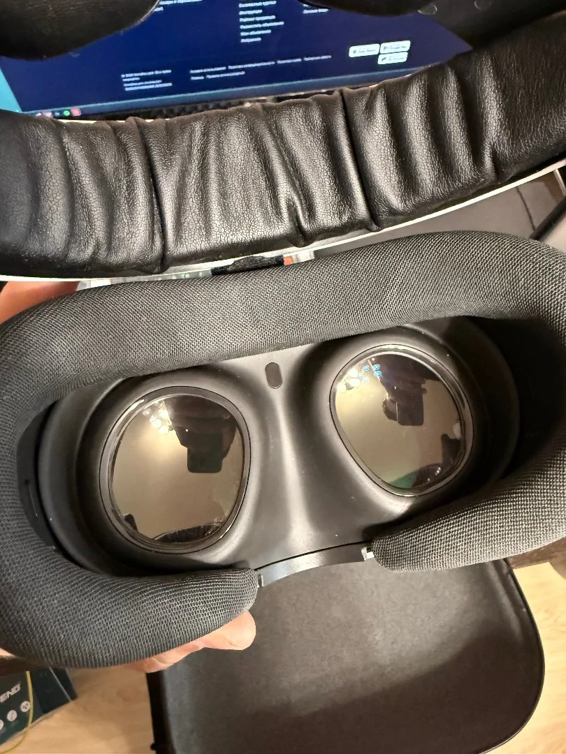 Meta Quest 3 (128 Gb) + BoboVR комплект - миниатюра 5