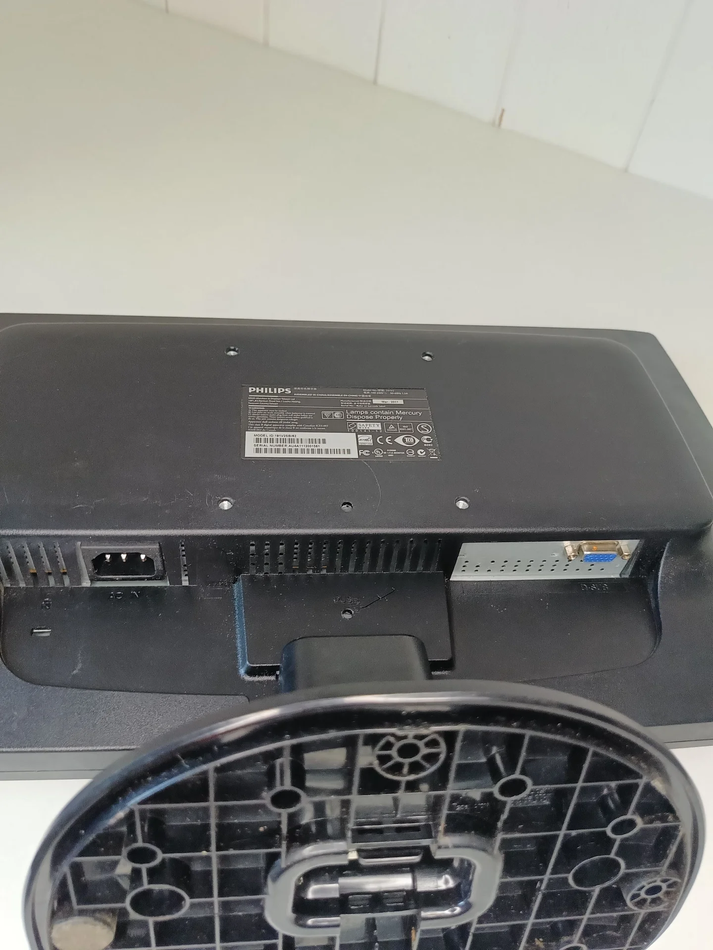 Монитор Philips 191V2SB/62 б/у, рабочий - миниатюра 4