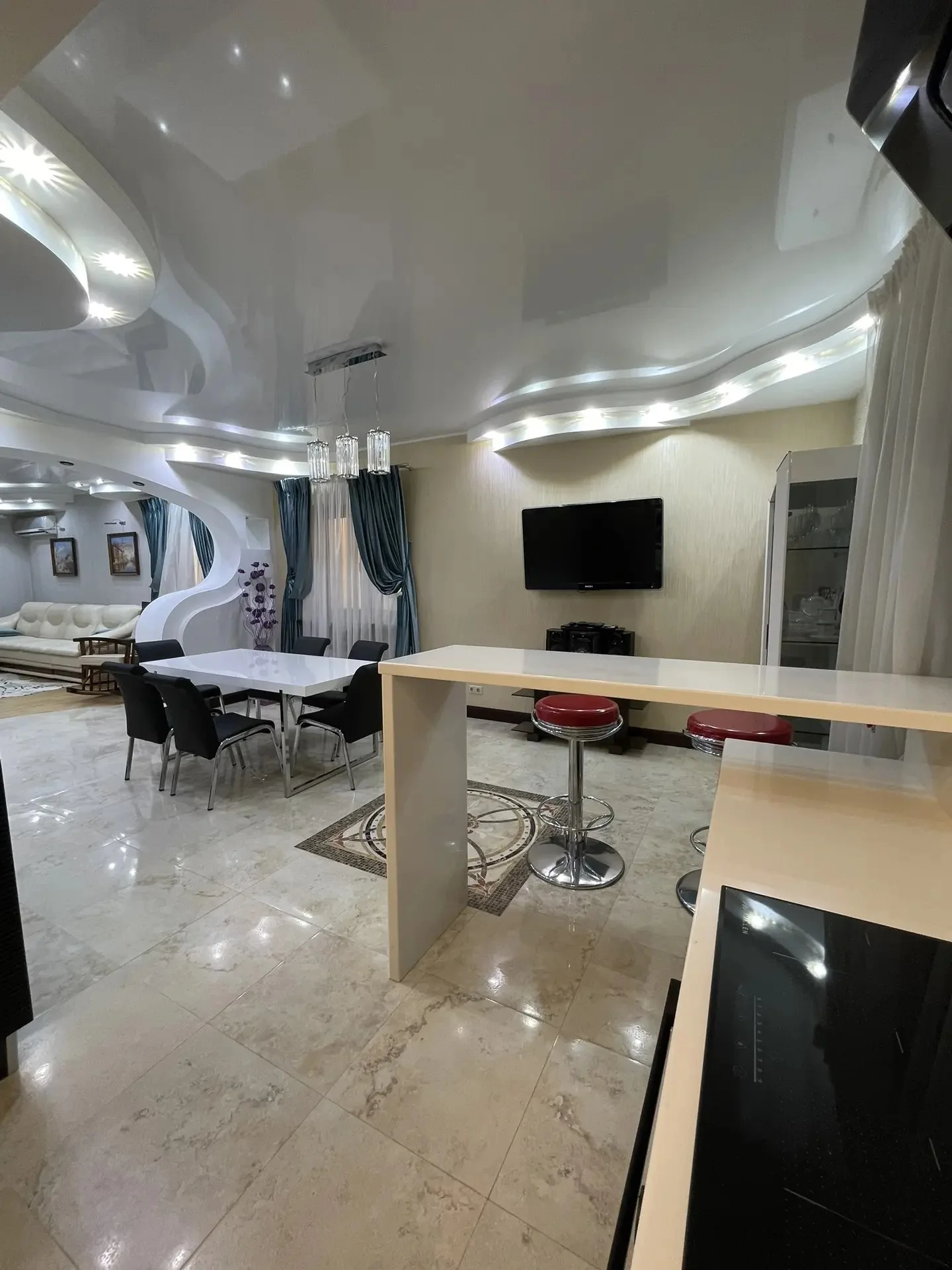 Продается 2-этажный дом у моря, 280 м² - миниатюра 9