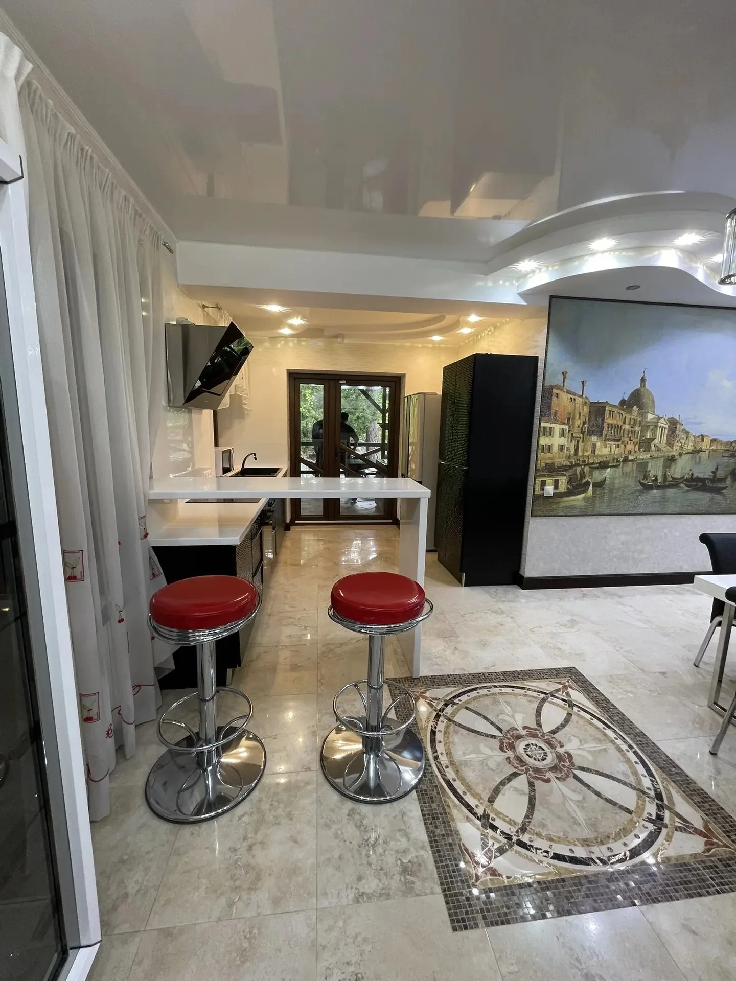 Продается 2-этажный дом у моря, 280 м² - миниатюра 10