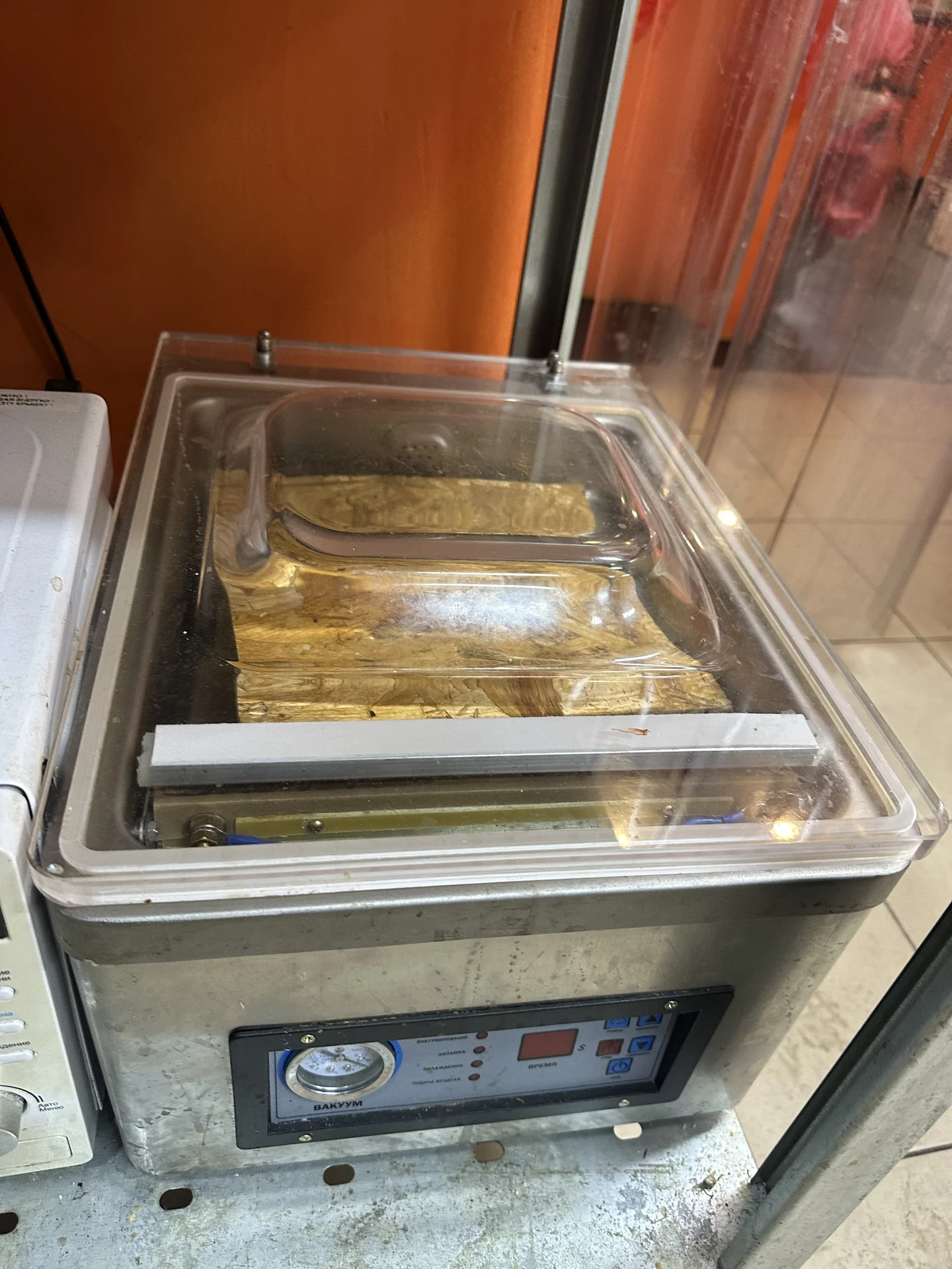 Вакуумный упаковщик DZ-260D Foodatlas Eco - миниатюра 2