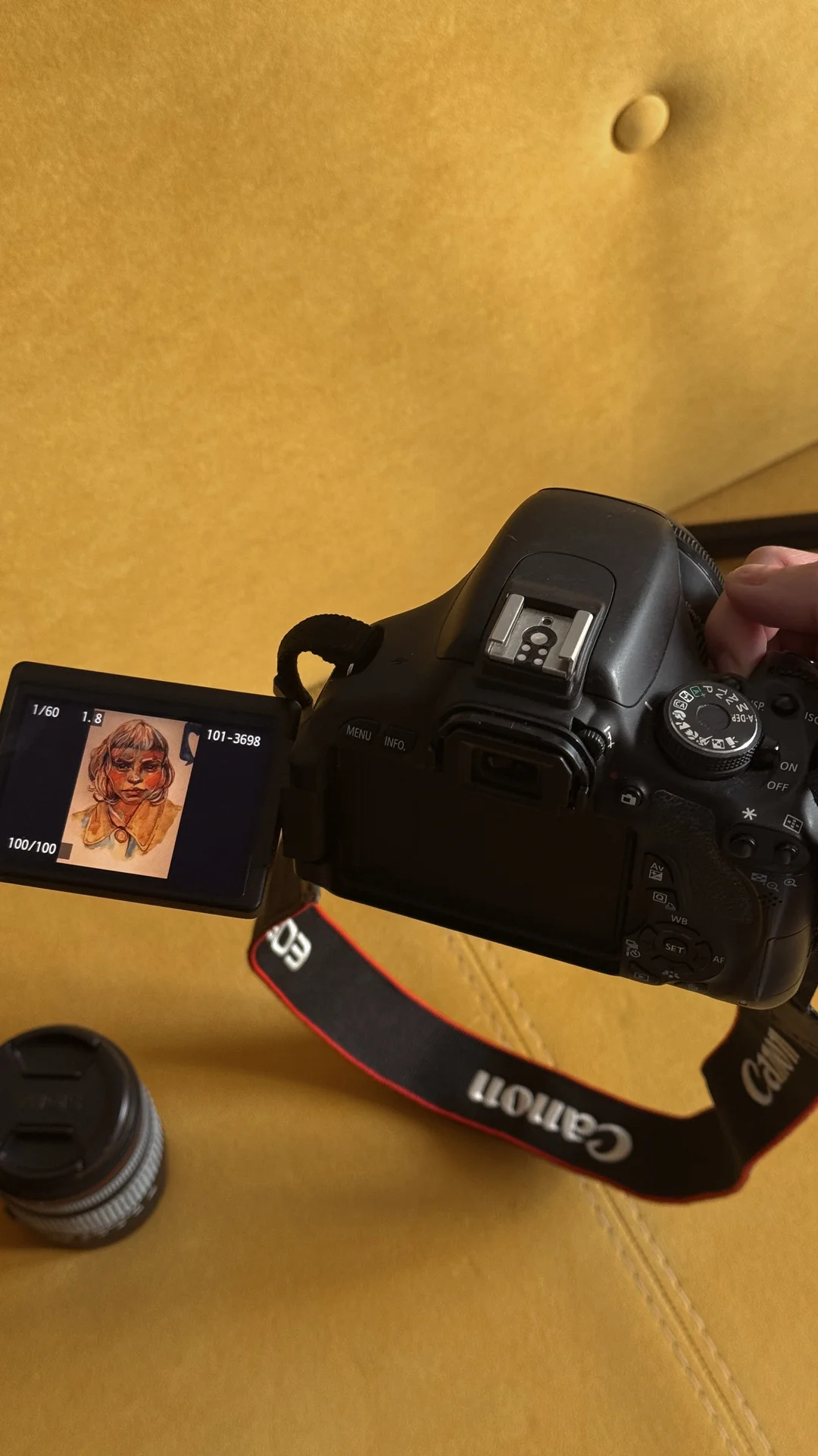 фотоаппарат Canon 600d body - миниатюра 6