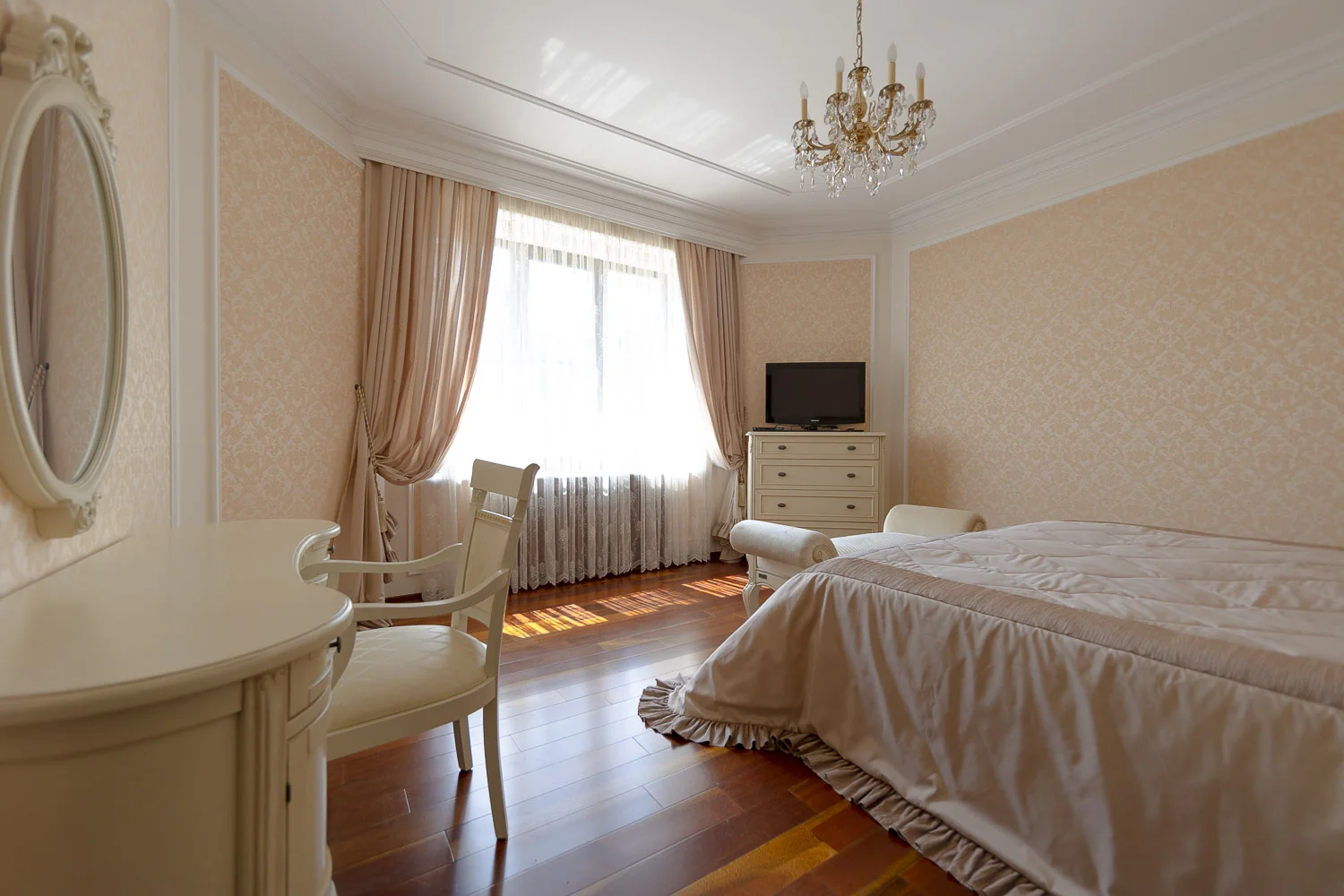 Продается 4-этажный дом, 2 900 м² - миниатюра 29