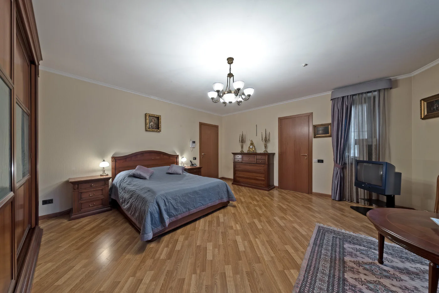 Продается 3-этажный дом, 788,7 м² - миниатюра 21