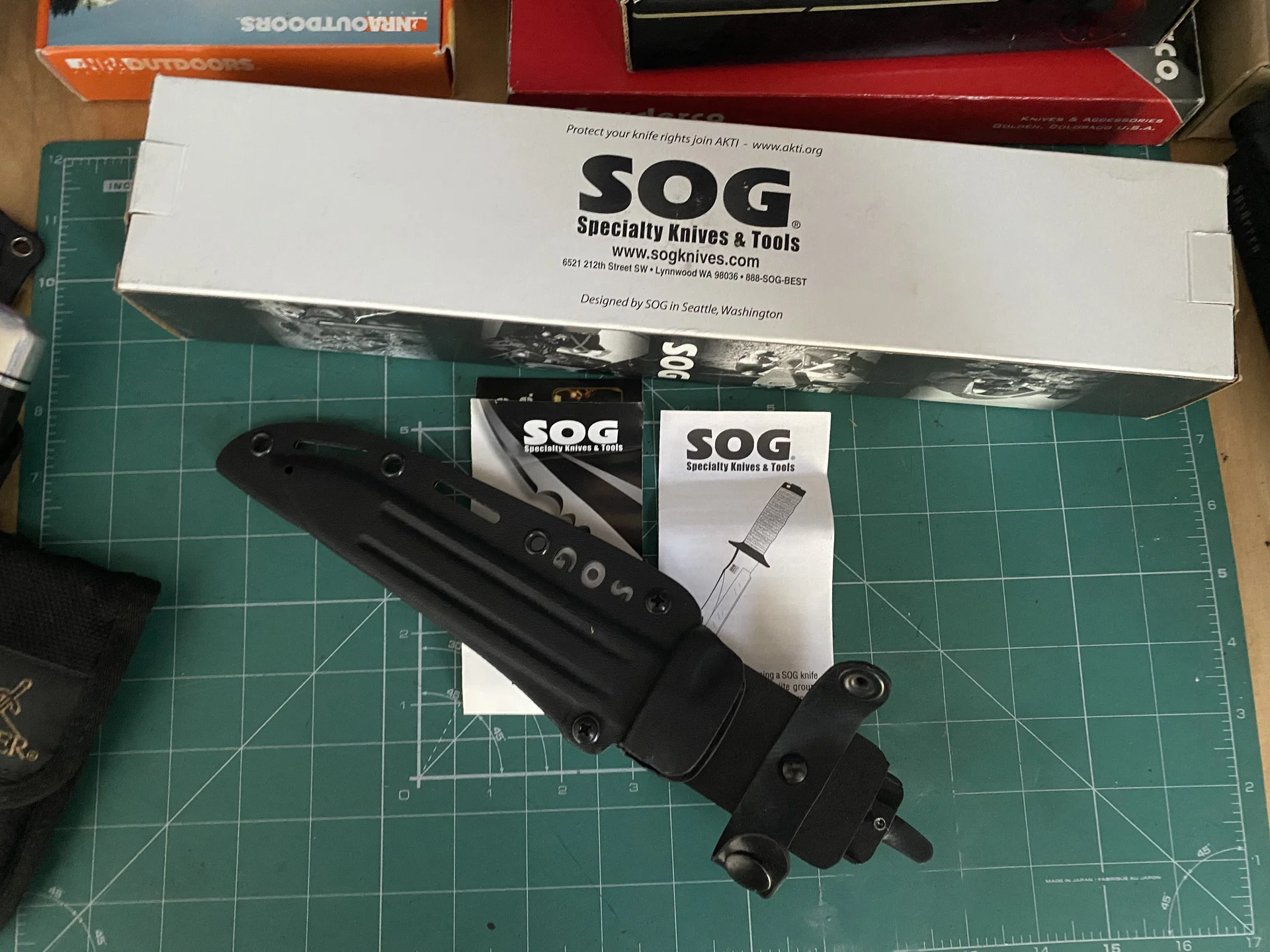 ножны SOG Daggert 2 - изображение 1