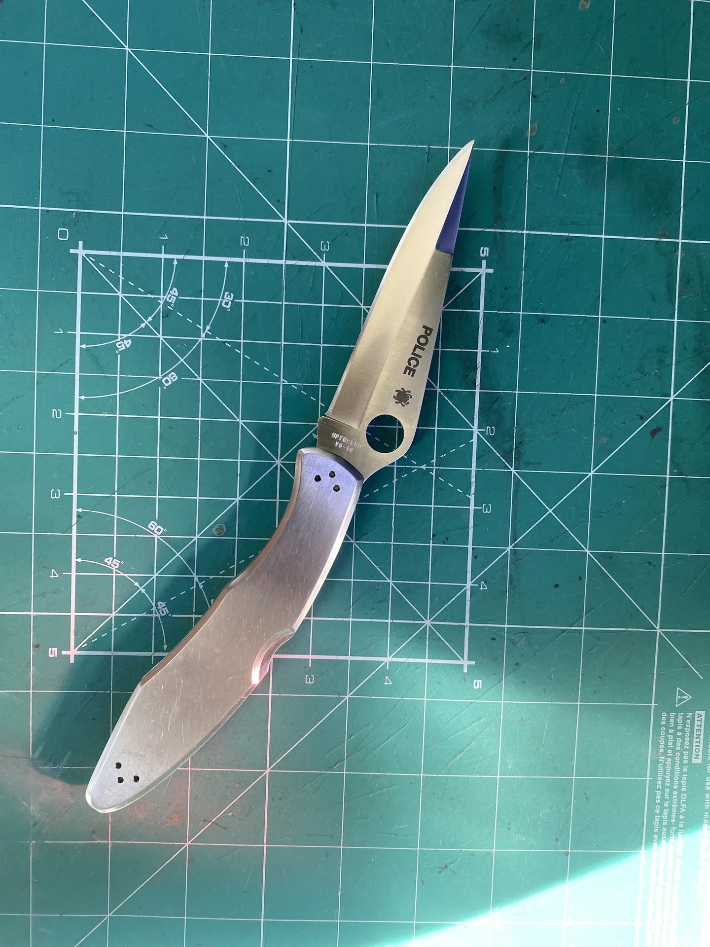 нож Spyderco Police - миниатюра 8