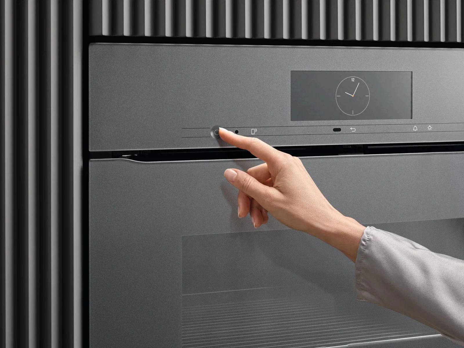 Духовой шкаф Miele H 7860 BPX Графитовый серый - миниатюра 3