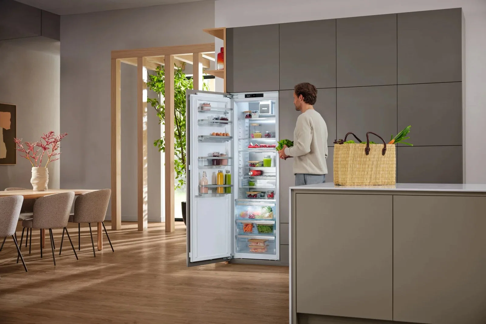 Встраиваемый холодильник Miele K 7797 C L - миниатюра 5