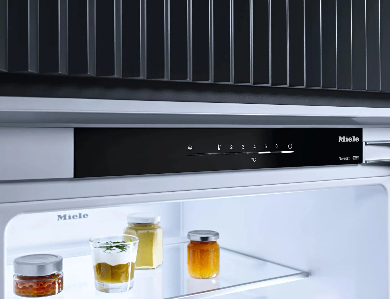 Встраиваемый холодильник Miele KDN 7724 E Active - миниатюра 9