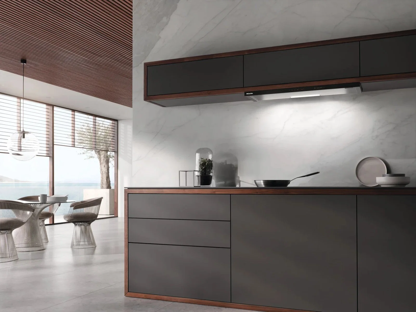 Вытяжка Miele DAS 4930 Чёрный обсидиан - миниатюра 4