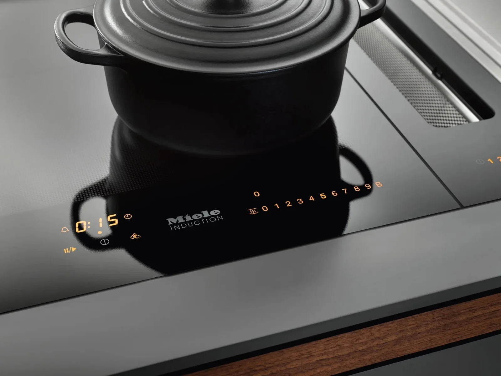 Индукционная варочная панель Miele CS7612FL - миниатюра 2
