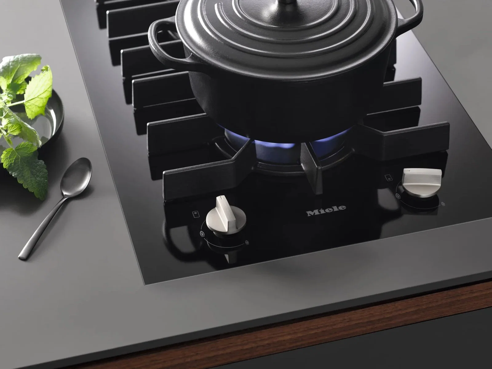 Газовая варочная панель Miele CS7102FL - миниатюра 4