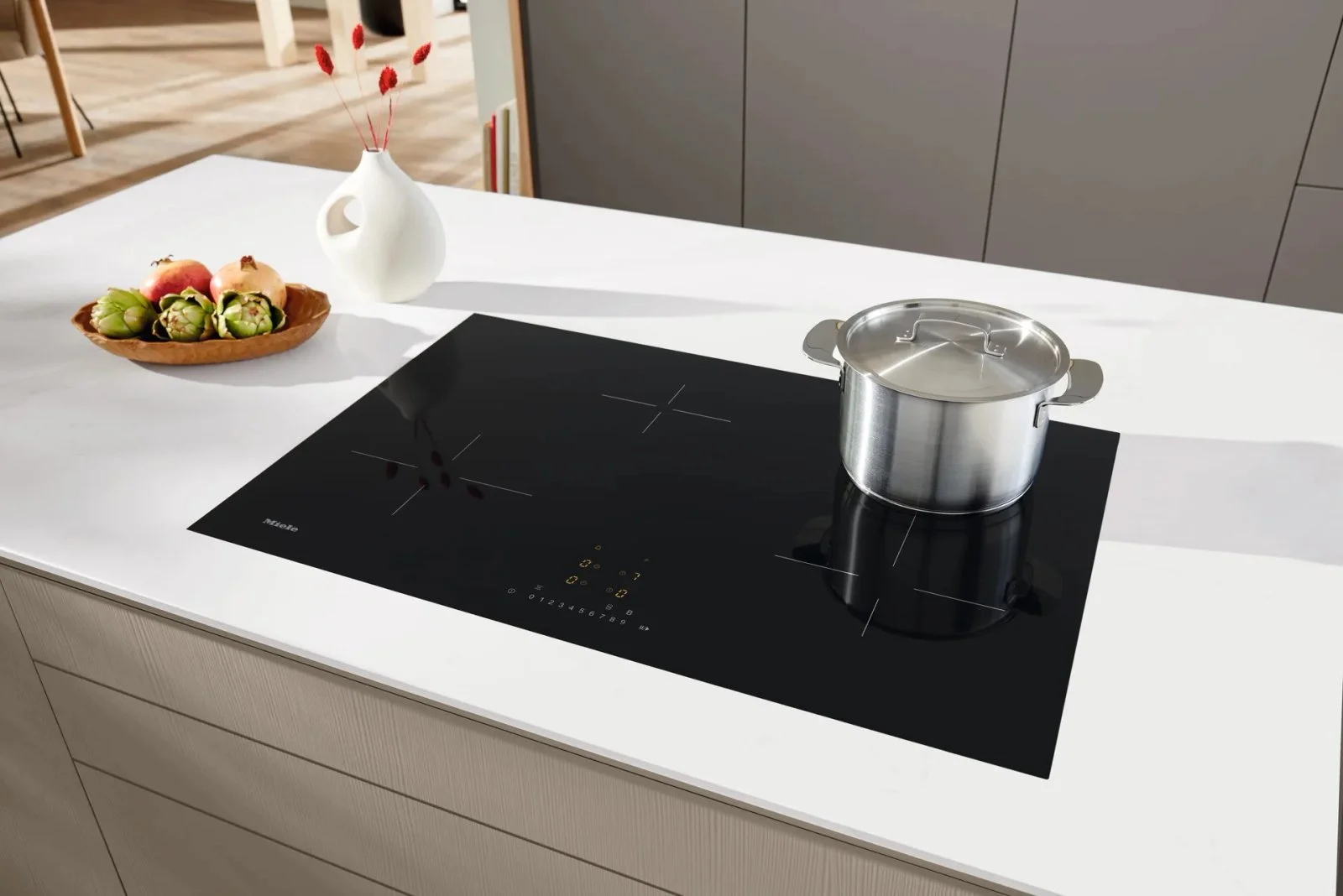 Индукционная варочная панель Miele KM 7373 FL - миниатюра 2