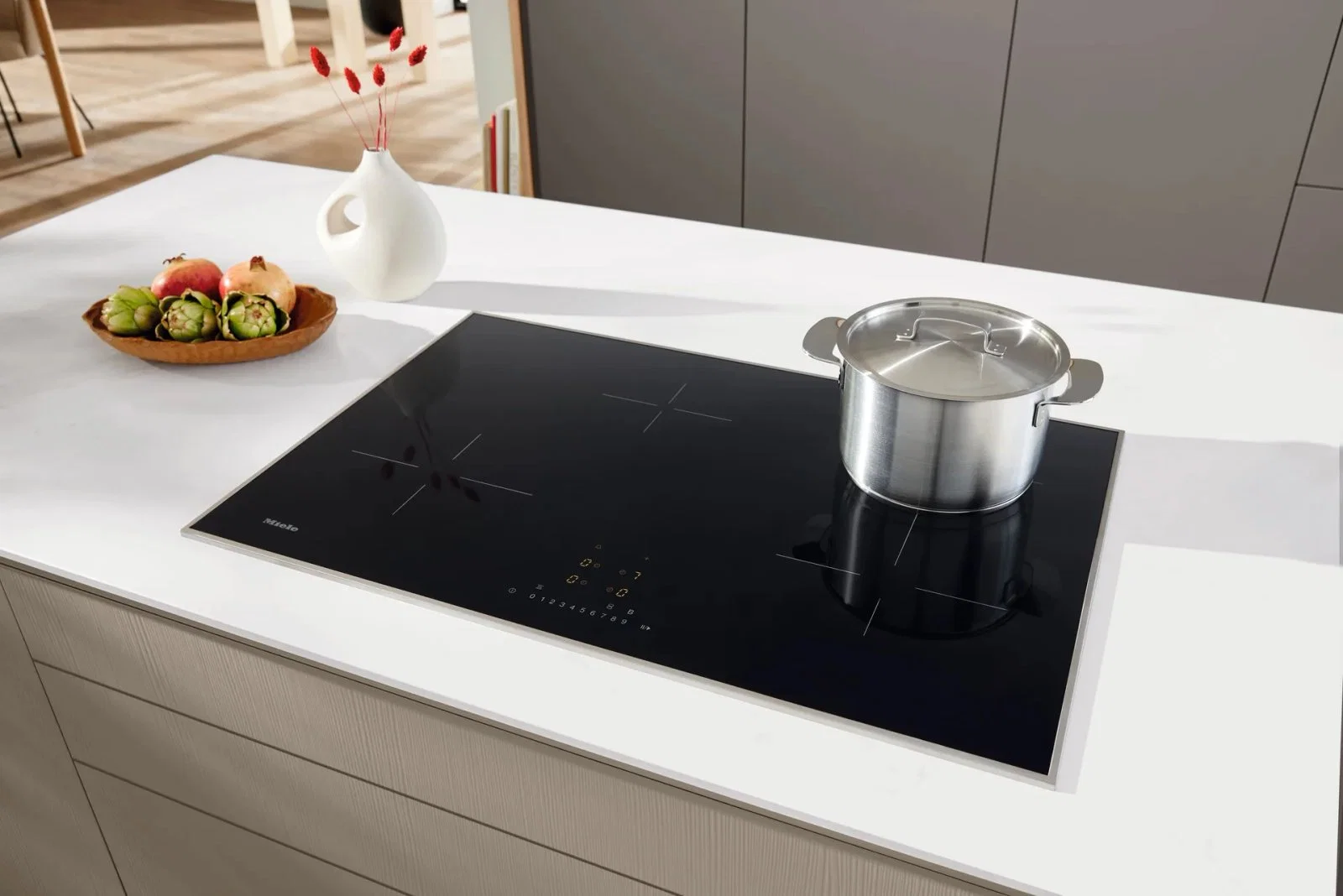 Индукционная варочная панель Miele KM 7373 FR - миниатюра 2