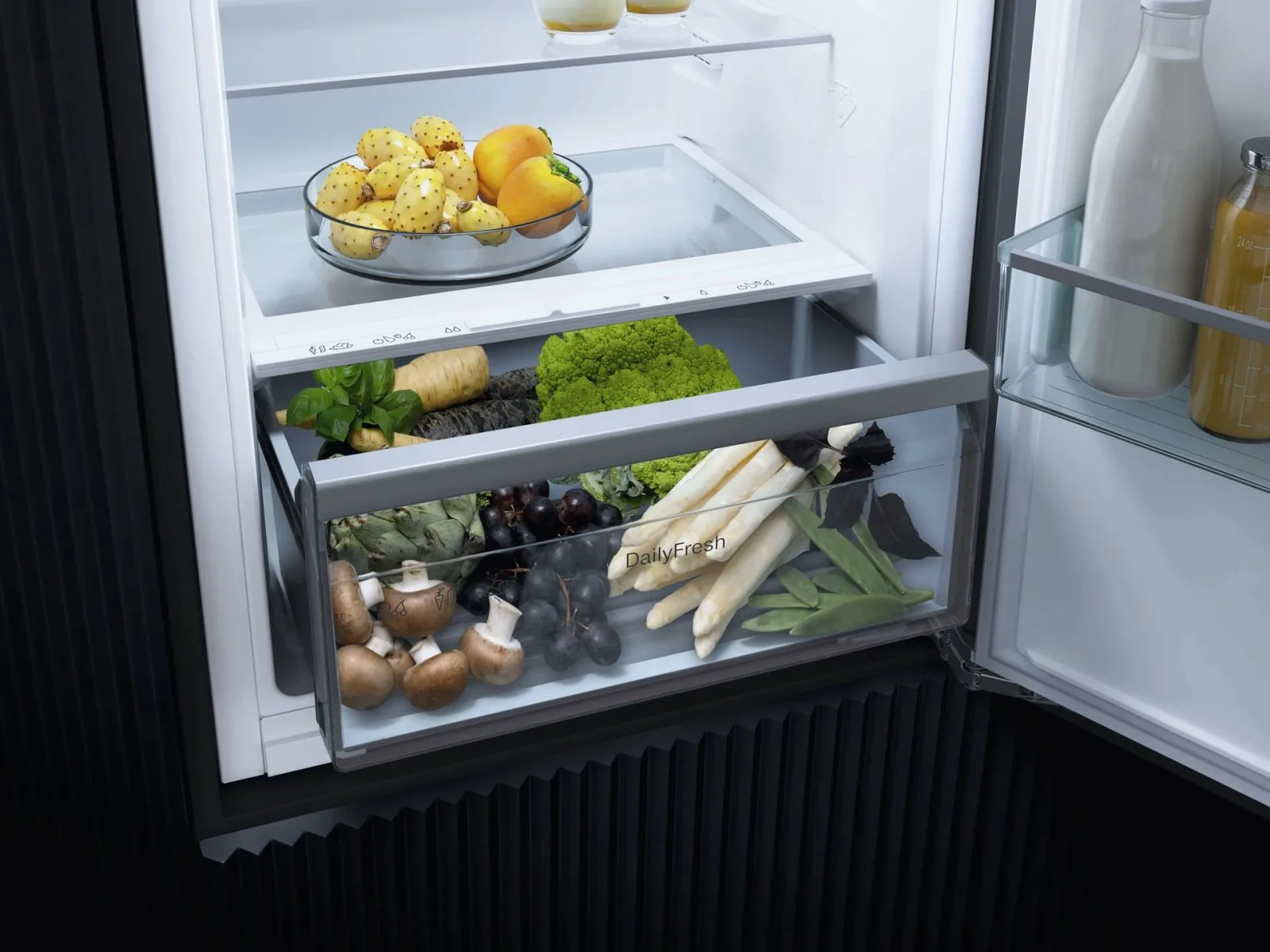 Встраиваемый холодильник Miele K 7328 D - миниатюра 7