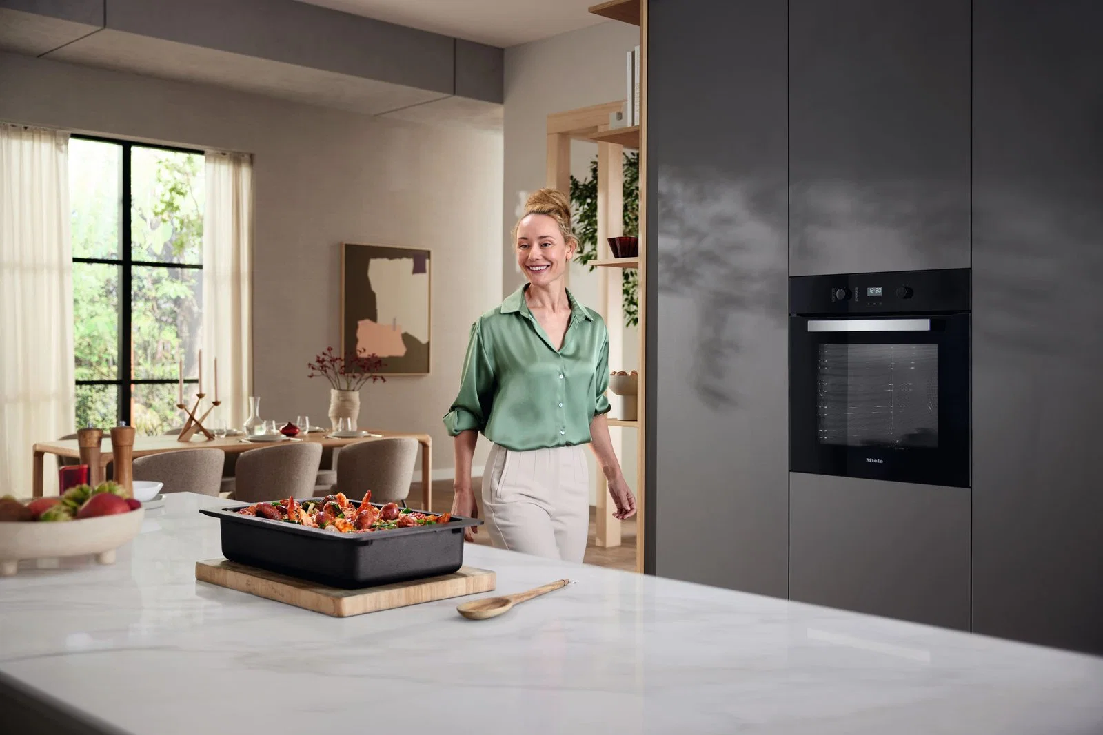 Духовой шкаф Miele H 2455 BP - миниатюра 4