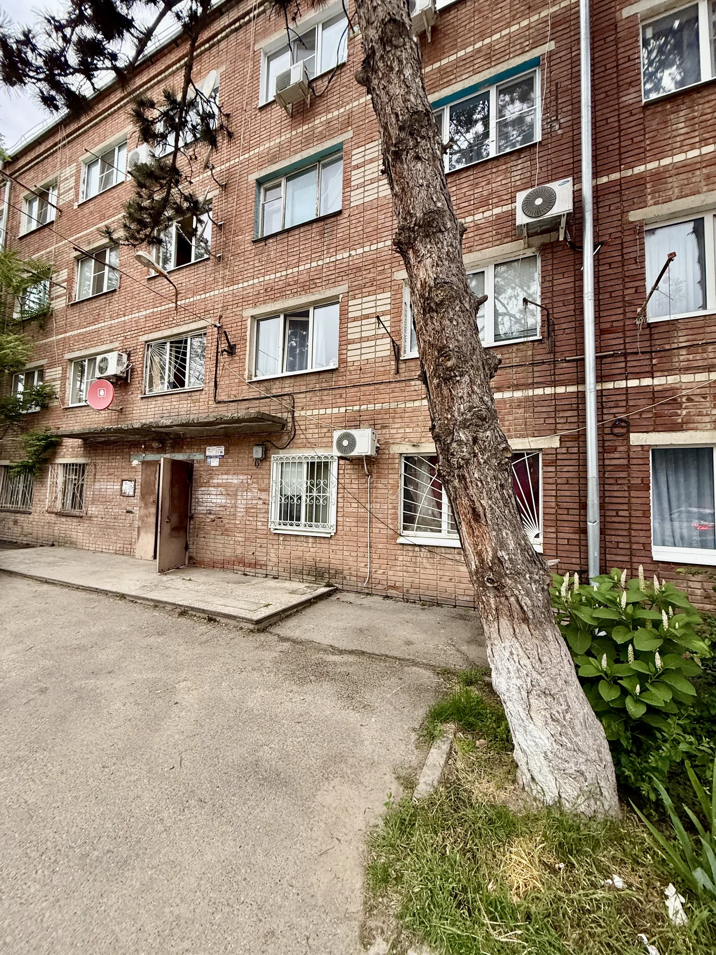 Комната в общежитии 18кв.м. - миниатюра 7
