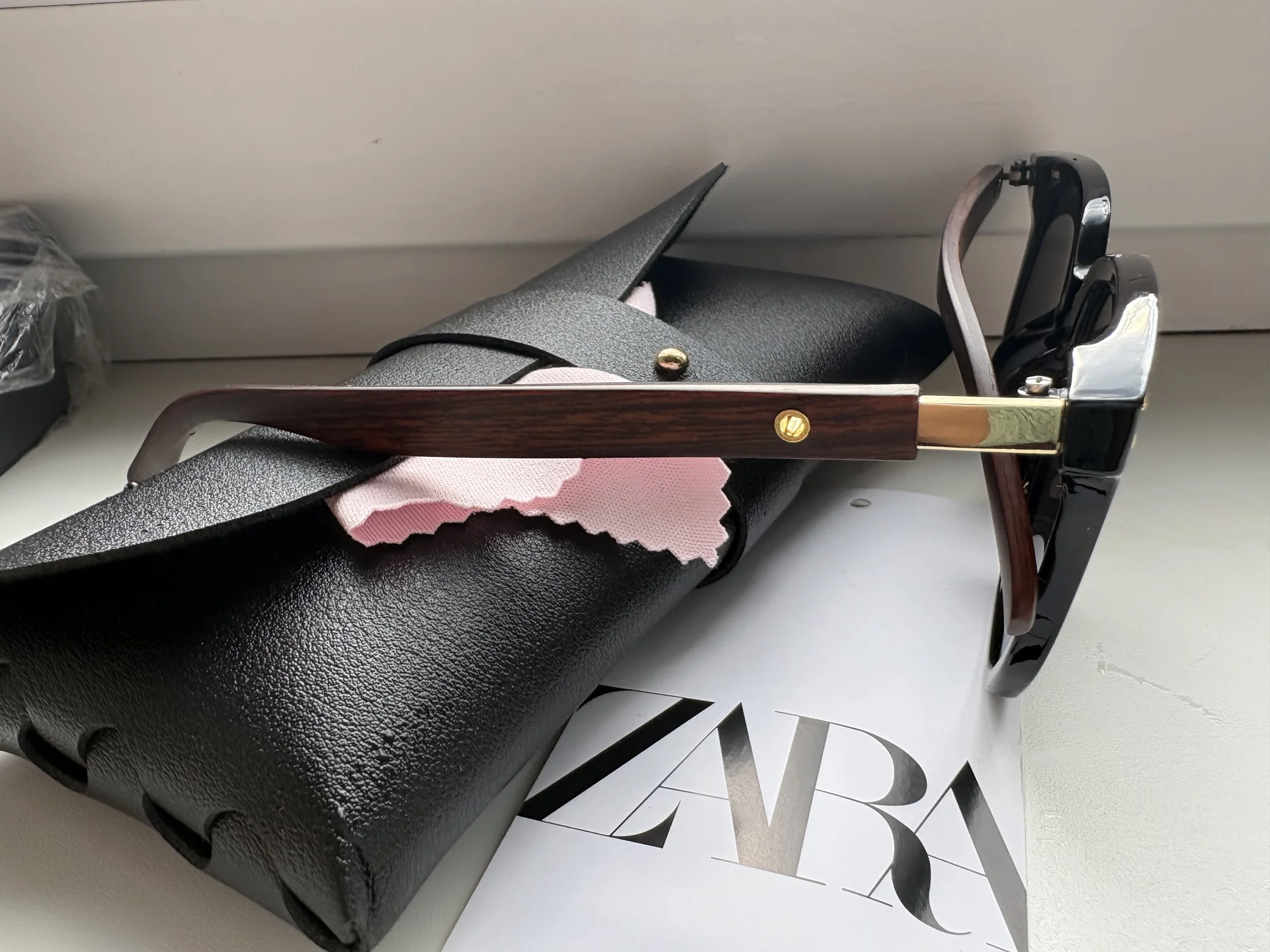 Солнезащитные очки Zara - миниатюра 4