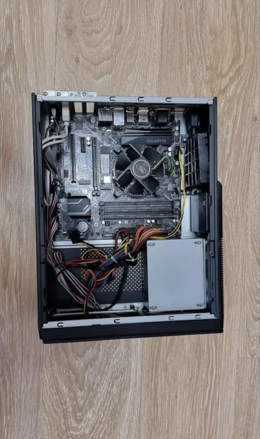 I3-8100/DDR4 8GB/256GB/6gb GPU - миниатюра 5