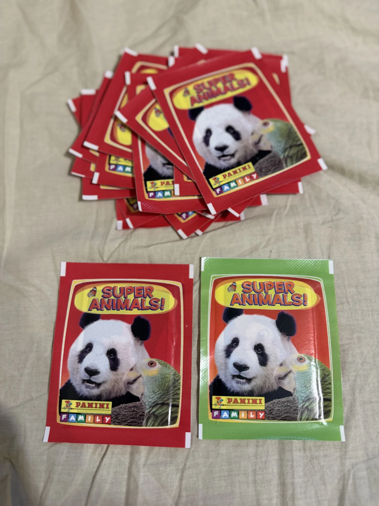 Наклейки Panini Super Animals - миниатюра 3