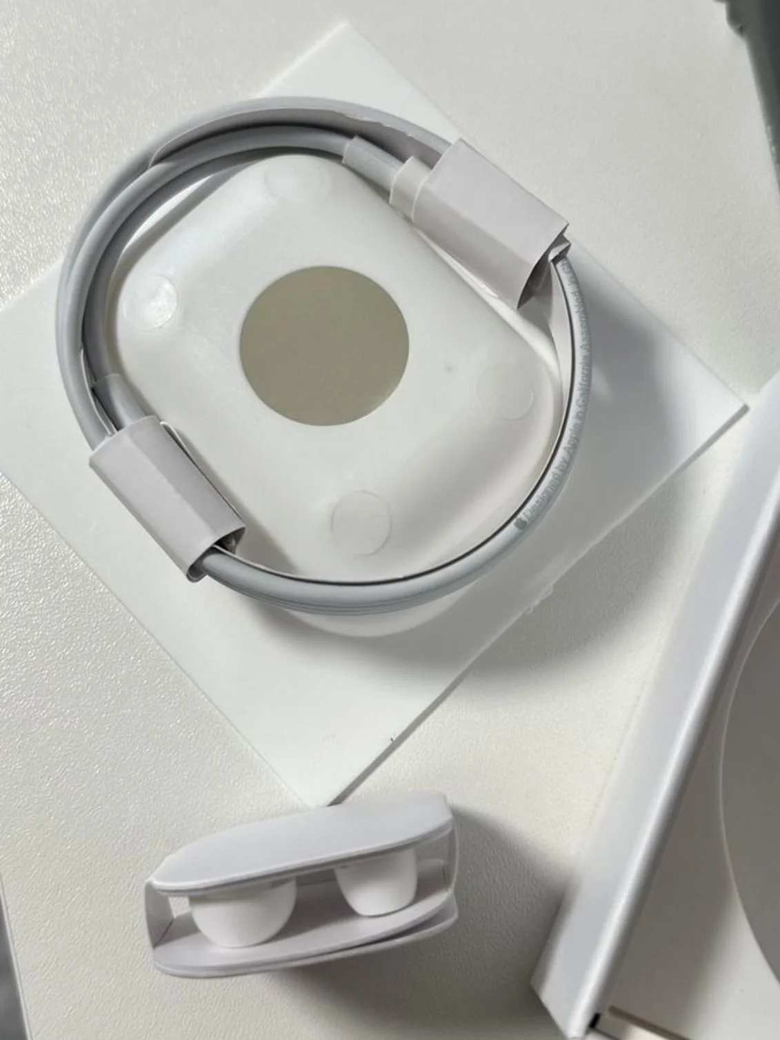 Наушники apple airpods pro 2 - миниатюра 2