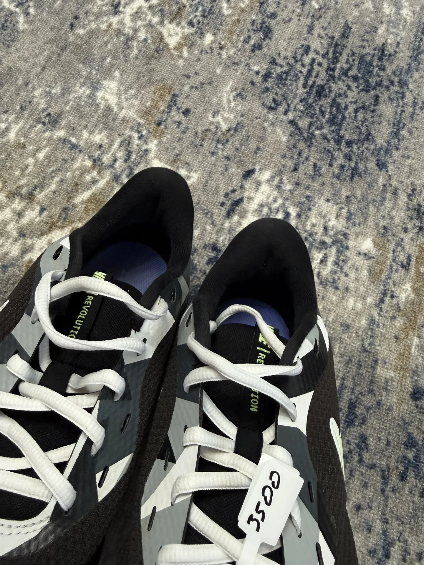 Кроссовки Nike Revolution оригинал - миниатюра 6