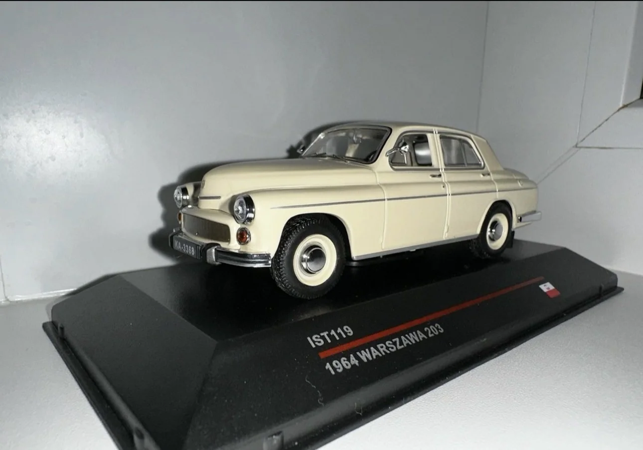 коллекционная модель warszawa 203 1964г IST 1:43 - миниатюра 2