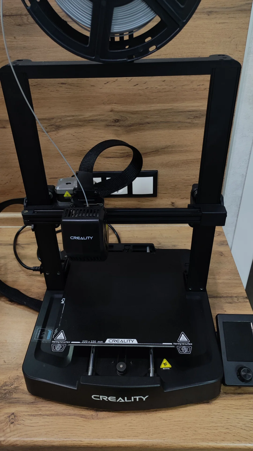 Creality Ender-3 V3 SE + пластик и полный комплект