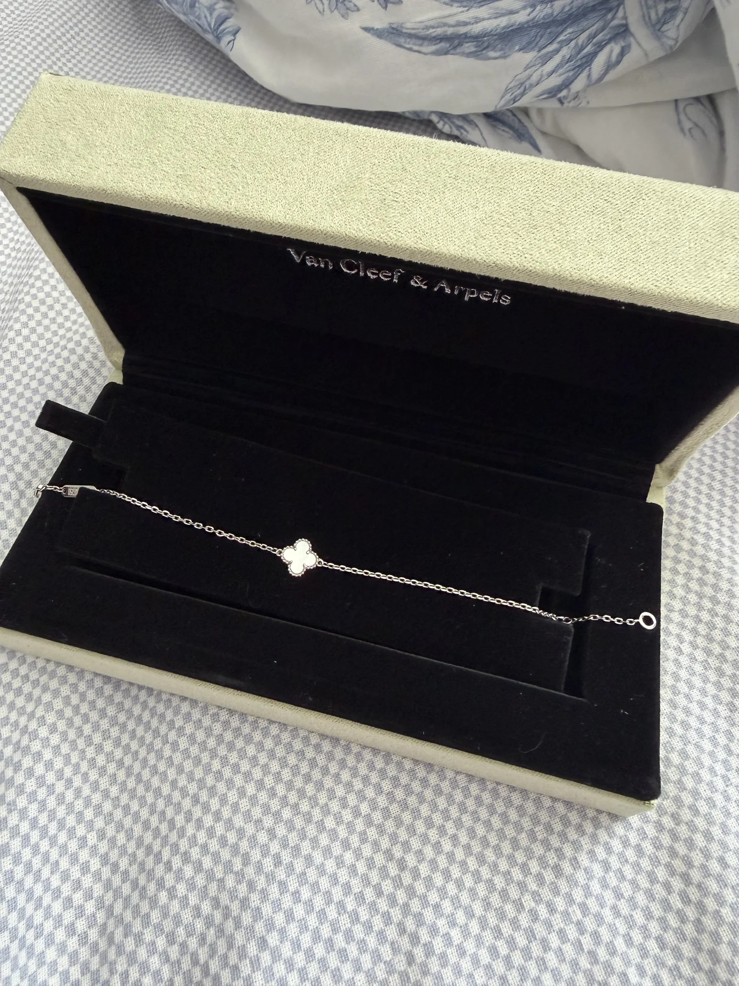 Браслет van cleef перламутр клевер - миниатюра 7