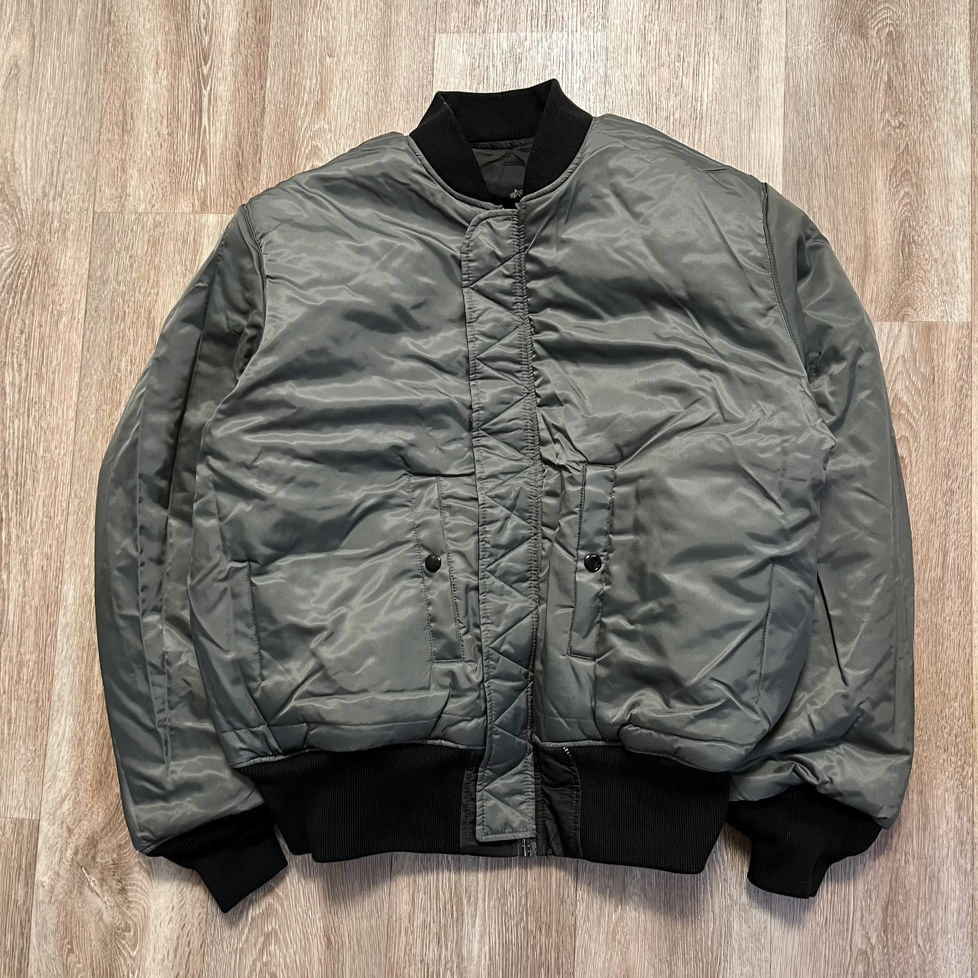 Alpha Industries MA-1 бомбер - миниатюра 3