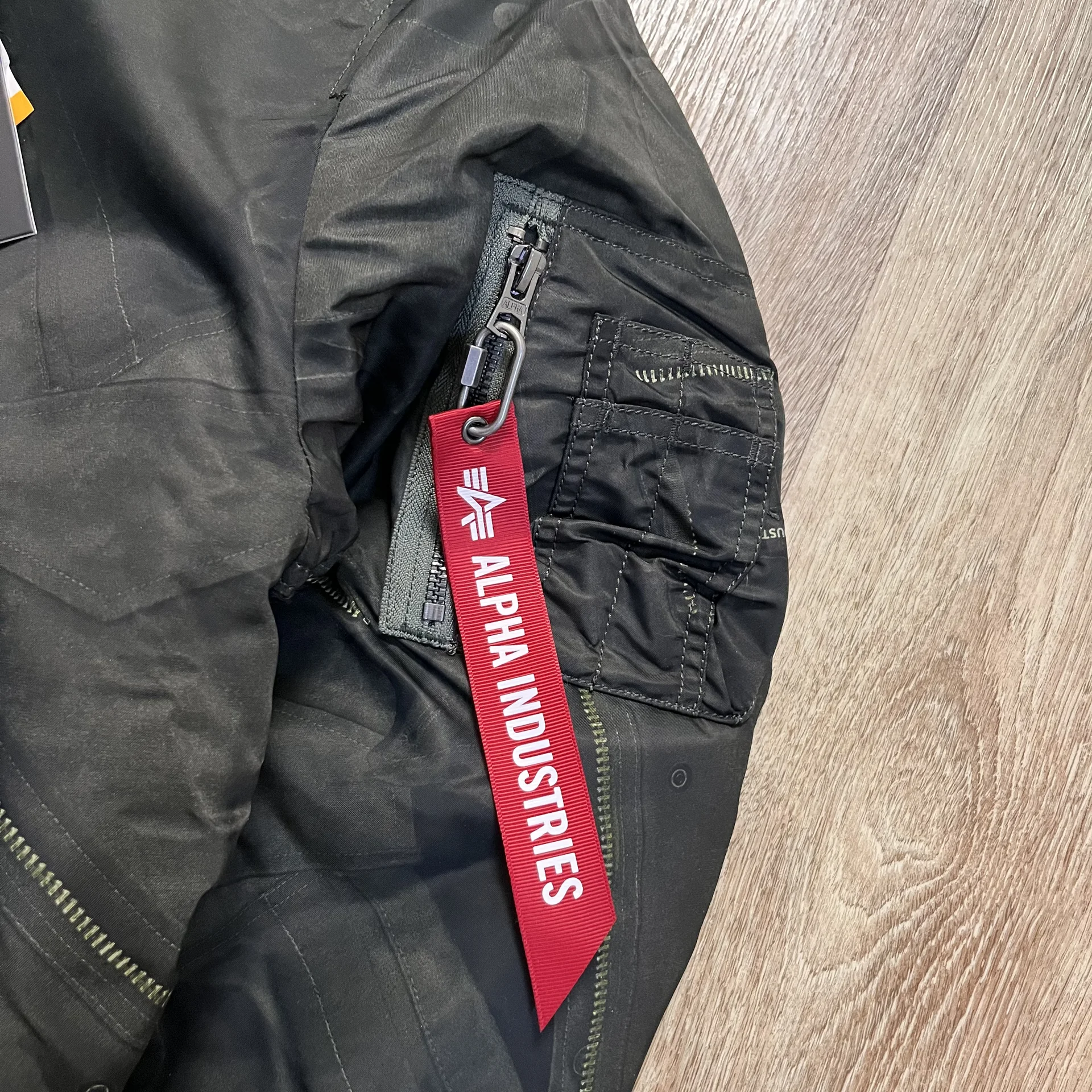 Alpha Industries MA-1 бомбер - миниатюра 5