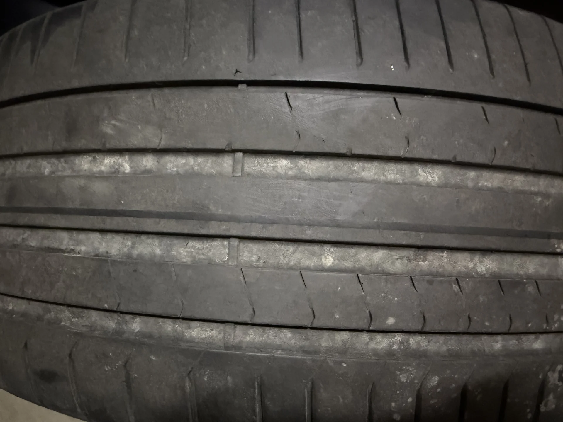 Шины pirelli p zero suv r21 275/40 - миниатюра 3