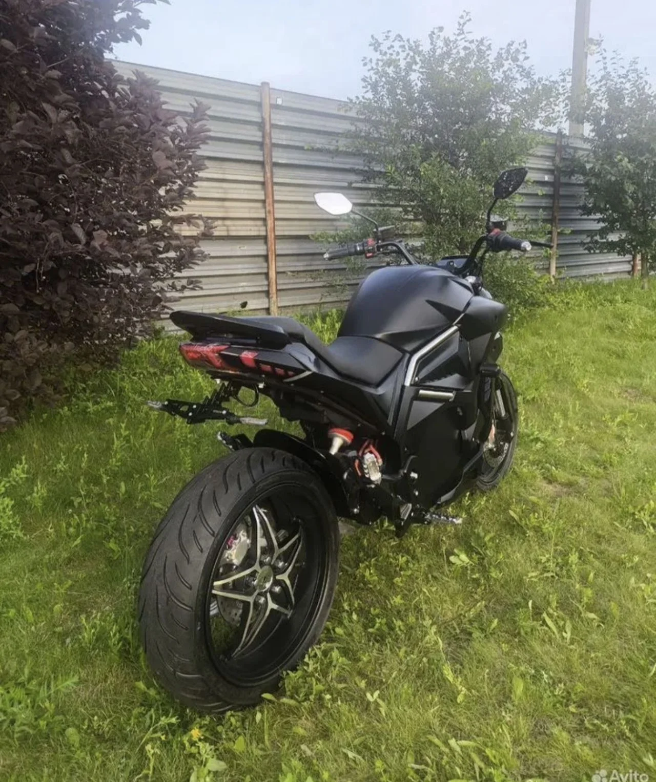 Электромотоцикл Diavel - миниатюра 3