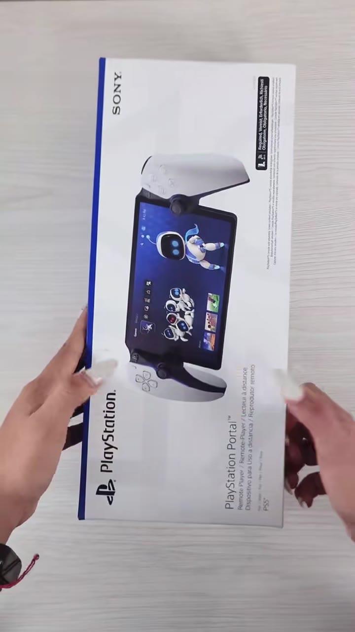 Sony PlayStation Portal White «Новый» - видео 6