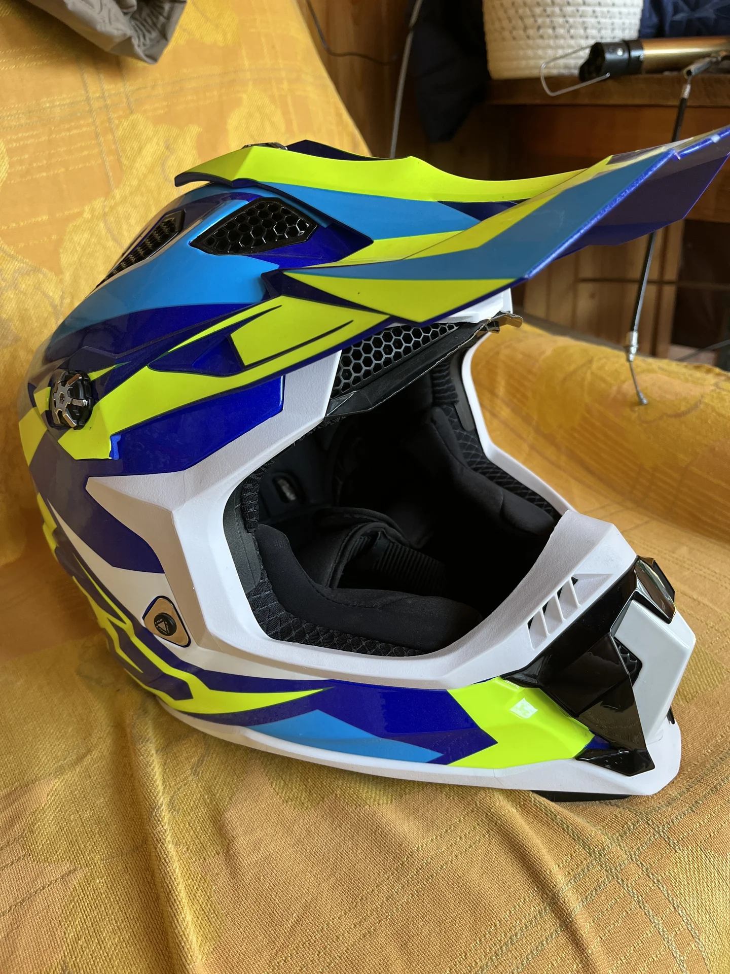 Мотошлем MX700 Subverter Evo Nible