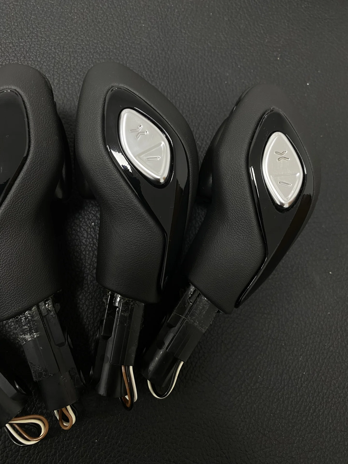 Ручка АКПП Ford Focus 3(Италия🇮🇹) - миниатюра 6